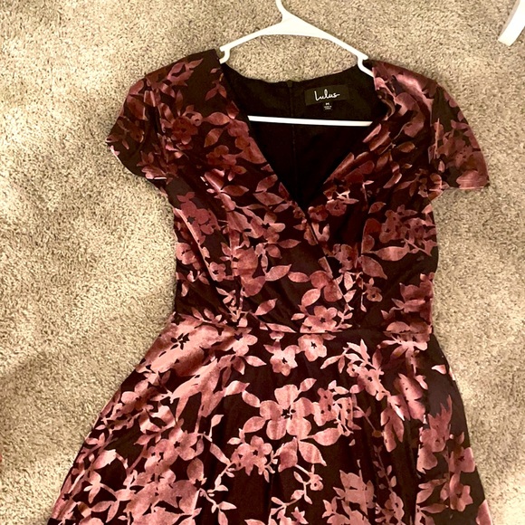 Dress - Picture 3 of 4